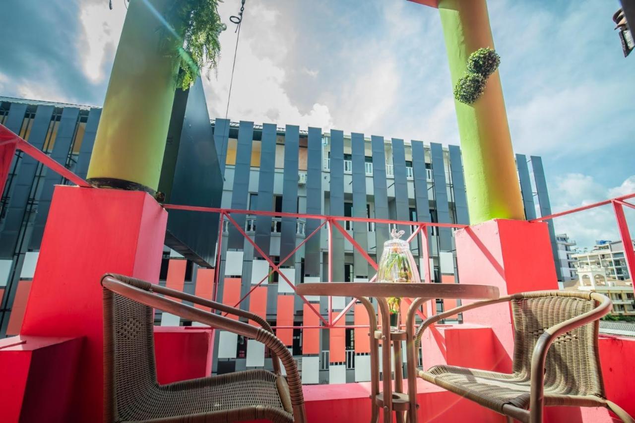 Menulis Coolly House Patong Bed & Breakfast Dış mekan fotoğraf