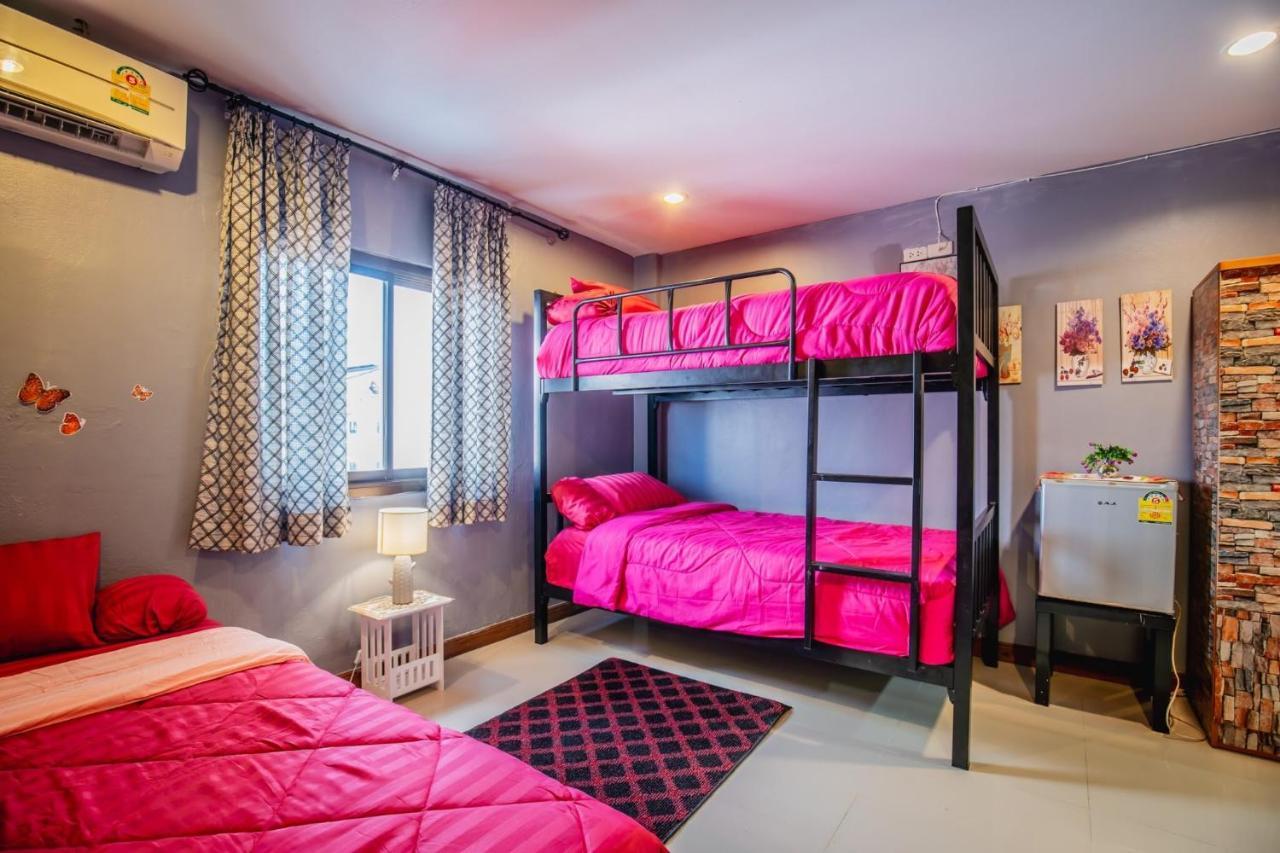 Menulis Coolly House Patong Bed & Breakfast Dış mekan fotoğraf