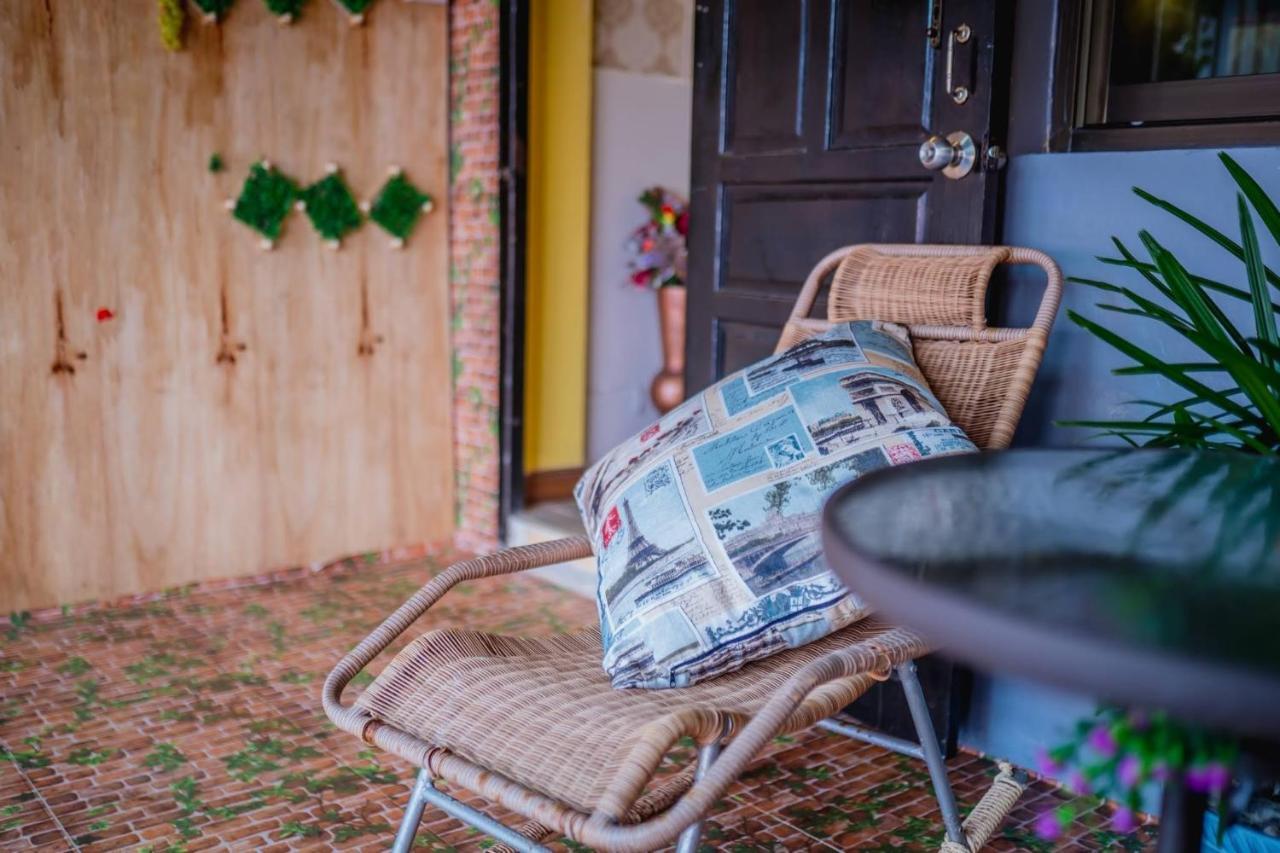 Menulis Coolly House Patong Bed & Breakfast Dış mekan fotoğraf