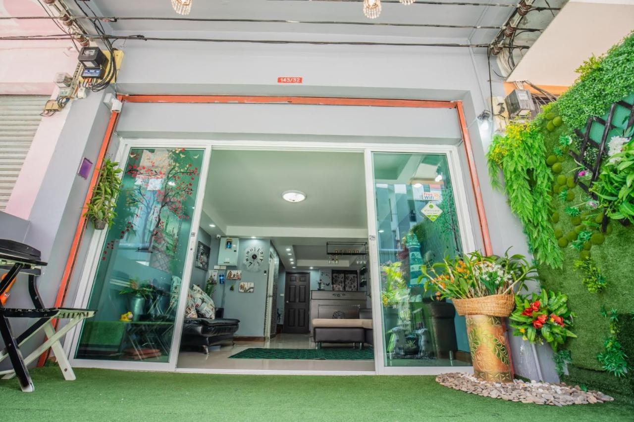 Menulis Coolly House Patong Bed & Breakfast Dış mekan fotoğraf